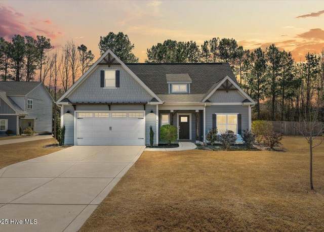 Property at 841 Warwick Ln, Carthage, NC 28327, 4 beds, 3 baths