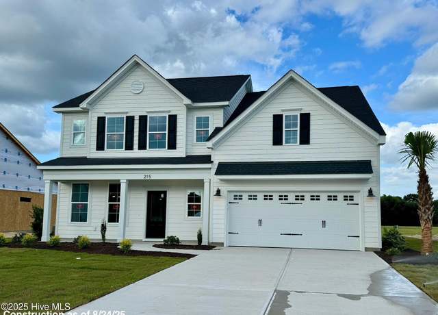 Property at 215 Planters Walk, Hampstead, NC 28443, 4 beds, 2.5 baths