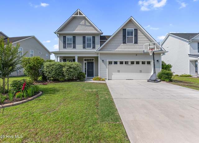 Property at 737 Heartwood Dr, Leland, NC 28479, 4 beds, 3 baths