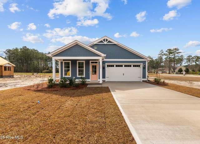 Property at 1002 Brighton Dr, New Bern, NC 28562, 3 beds, 2 baths