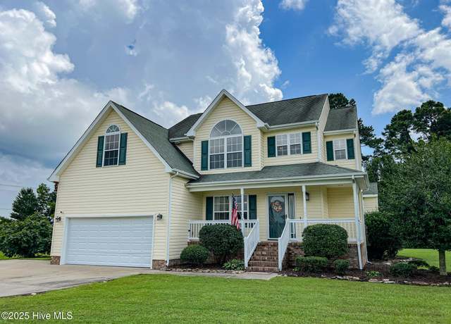 Property at 100 Bishop Ct, Elizabeth City, NC 27909, 4 beds, 2.5 baths