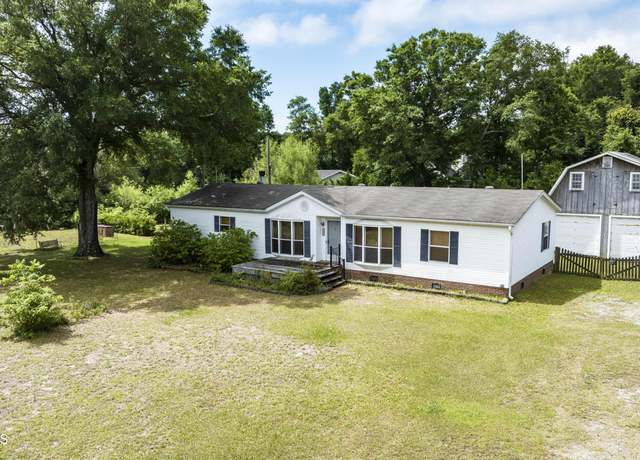 Property at 2645 Scotts Hill Loop Rd, Wilmington, NC 28411, 3 beds, 2.5 baths