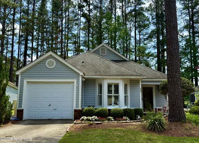 Property at 209 Fairways West Ct, New Bern, NC 28562, 3 beds, 2 baths