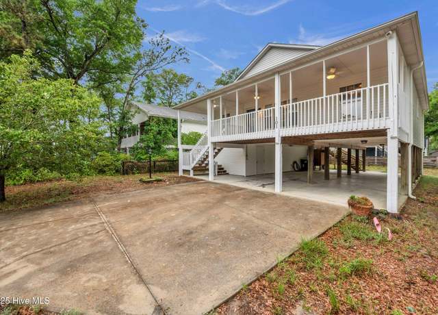 Property at 101 SW 18th St, Oak Island, NC 28465, 3 beds, 2 baths
