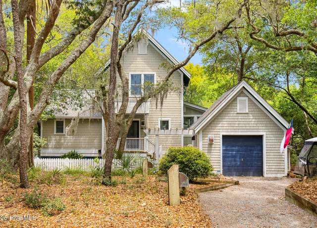 Property at 19 Sabal Palm Trl, Bald Head Island, NC 28461, 3 beds, 3 baths