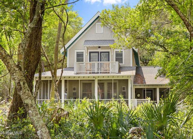 Property at 19 Sabal Palm Trl, Bald Head Island, NC 28461, 3 beds, 3 baths