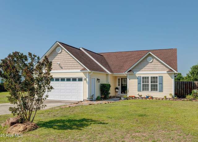 Property at 176 Lewis Rd, Hampstead, NC 28443, 4 beds, 3 baths