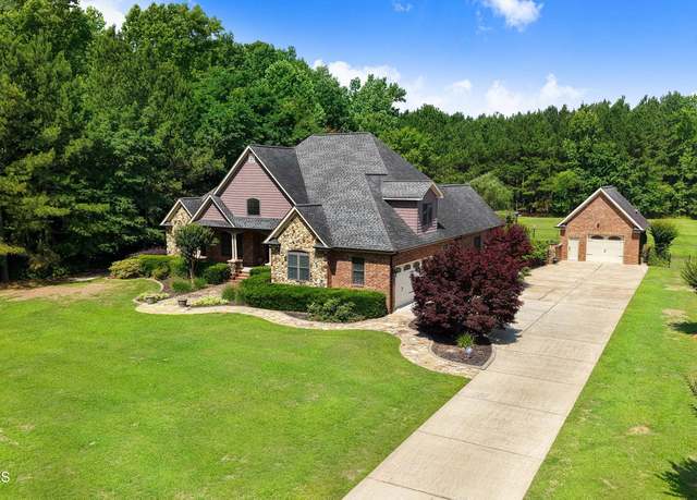 Property at 207 Hooping Crane Ln, Goldsboro, NC 27530, 4 beds, 3.5 baths