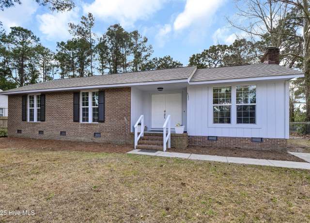 Property at 5122 Hunters Trl, Wilmington, NC 28405, 3 beds, 2 baths