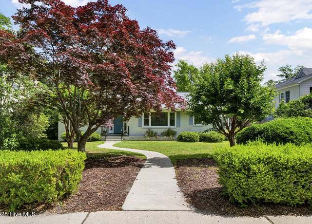Property at 2605 Park Ave, Wilmington, NC 28403, 2 beds, 1 bath