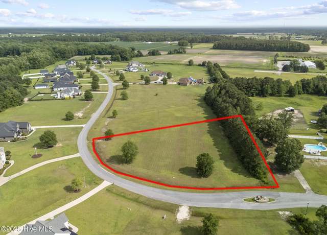 Property at 46 Fox Hollow Dr, Ayden, NC 28513