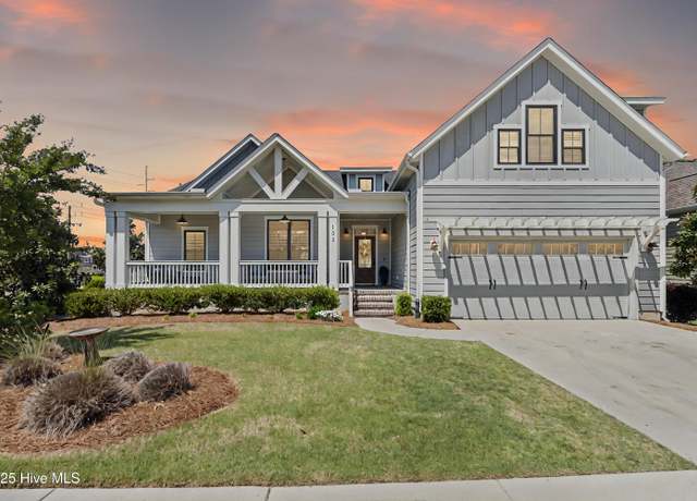 Property at 105 Helmsman Dr, Wilmington, NC 28412, 4 beds, 3.5 baths
