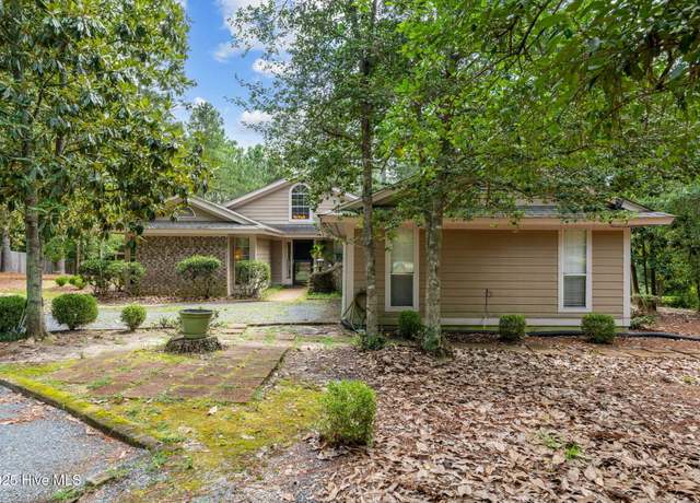 Property at 50 Gray Fox Run, Pinehurst, NC 28374, 2 beds, 2 baths