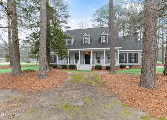 Property at 4800 Burning Tree Ln N, Wilson, NC 27896, 4 beds, 3.5 baths