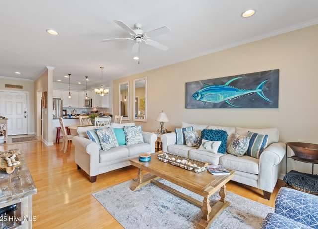 Property at 614 W Brown St Unit A, Southport, NC 28461, 2 beds, 2 baths