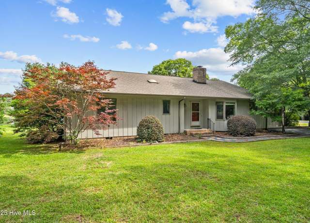 Property at 106 Millstone Rd, West End, NC 27376, 3 beds, 2 baths