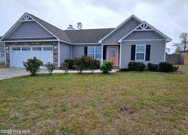 Property at 410 Bristol Ln, Hubert, NC 28539, 3 beds, 2 baths