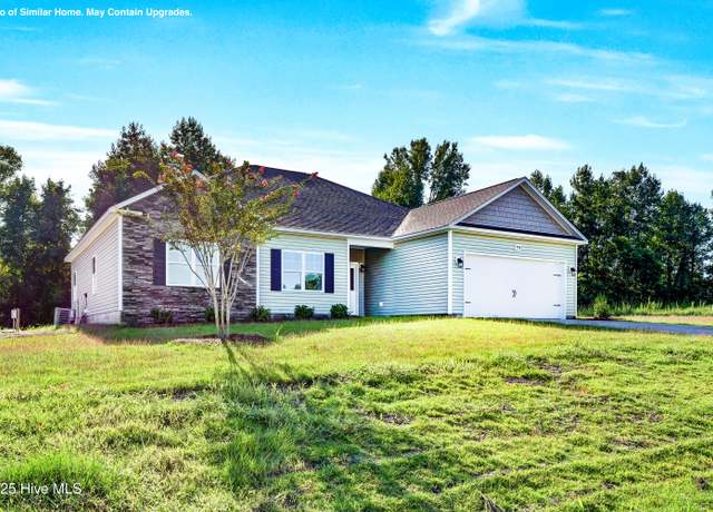 Property at 325 Cotton Hill Pl, Hubert, NC 28539, 3 beds, 2 baths