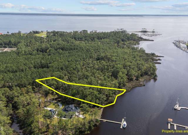 Property at 356 Madison Ave, Oriental, NC 28571