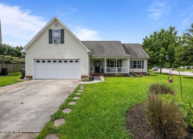 Property at 2902 Brems Battery, New Bern, NC 28562, 3 beds, 2 baths