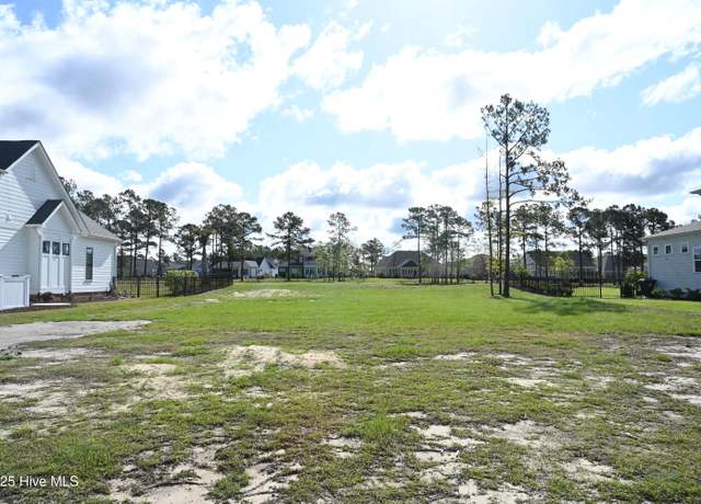 Property at 2511 E Timber Crest Dr NE, Leland, NC 28451