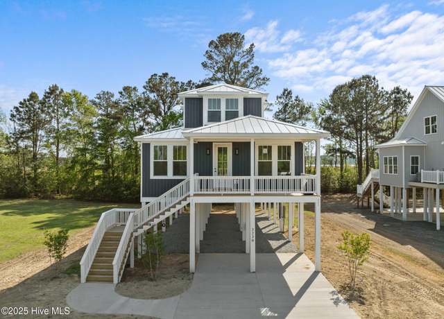 Property at 3230 Whichards Beach Rd, Chocowinity, NC 27817, 4 beds, 4 baths