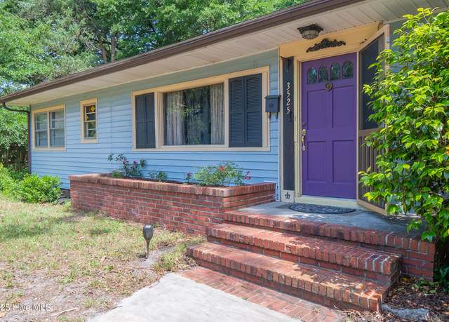 Property at 3525 Wilshire Blvd, Wilmington, NC 28403, 3 beds, 1 bath