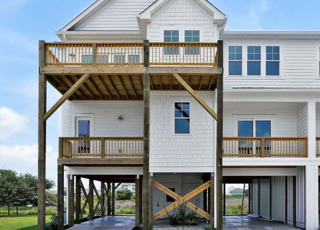 Property at 106 S Boca Bay Lane B Unit B, Surf City, NC 28445, 3 beds, 2.5 baths