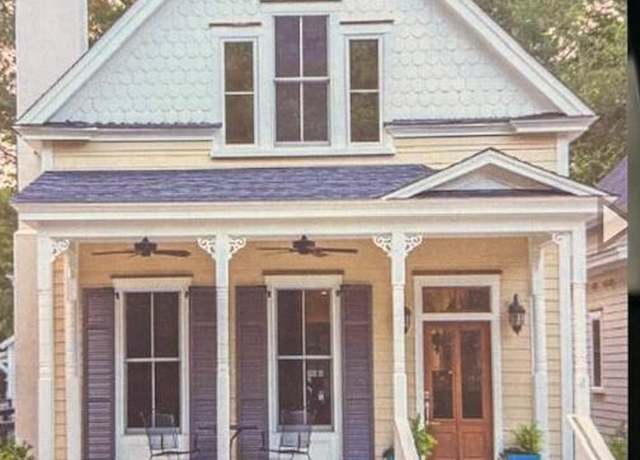 Property at 719 New St, New Bern, NC 28560, 3 beds, 2.5 baths