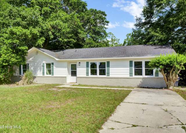 Property at 410 Millhouse Rd, Castle Hayne, NC 28429, 3 beds, 2 baths