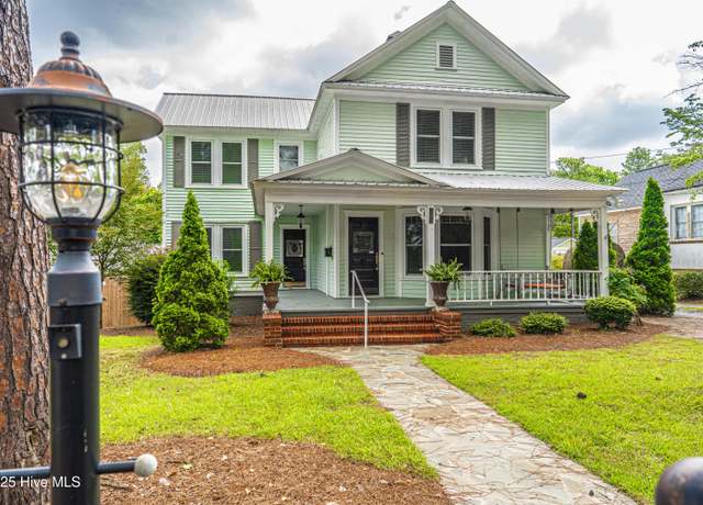 Property at 225 E Vermont Ave, Southern Pines, NC 28387, 2 beds, 3 baths