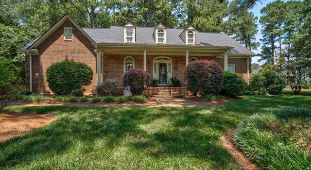 Photo of 4711 Country Club Dr N, Wilson, NC 27896
