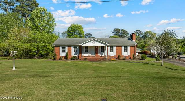 Photo of 6343 Fairway Dr, Grifton, NC 28530