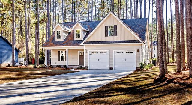 Photo of 16620 Titmouse Ct, Wagram, NC 28396