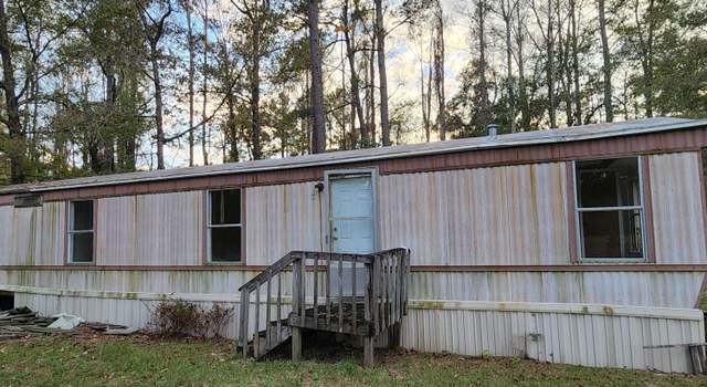 Photo of 19 Duck Haven Dr, Whiteville, NC 28472