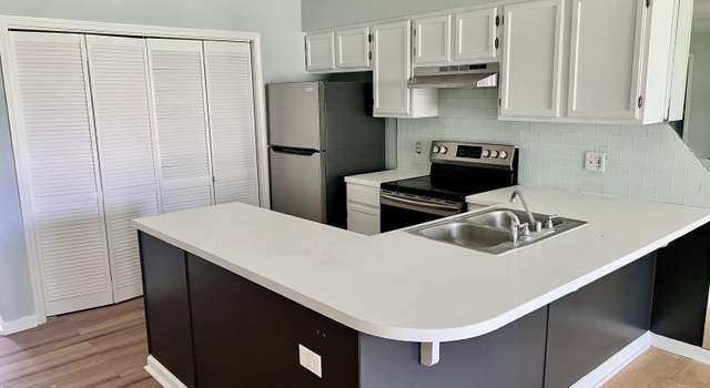 Photo of 2940 Mulberry Ln Unit B, Greenville, NC 27858