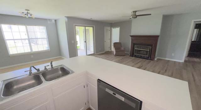 Photo of 2940 Mulberry Ln Unit B, Greenville, NC 27858