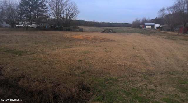 Photo of 3398 Hugo Rd, Hookerton, NC 28538