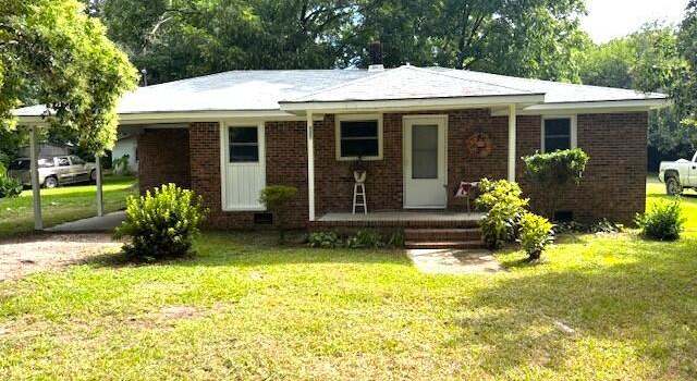 Photo of 617 W Main St, Elm City, NC 27822