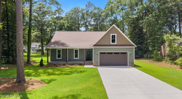 Photo of 1893 Den Tree Ct, New Bern, NC 28562