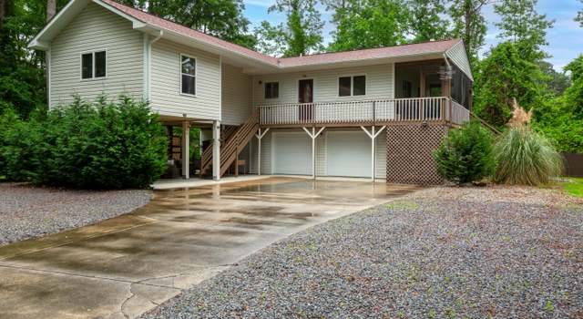 Photo of 39 Beards Creek Dr, Arapahoe, NC 28510