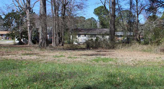 Photo of .17 Acre Hill St, Ahoskie, NC 27910