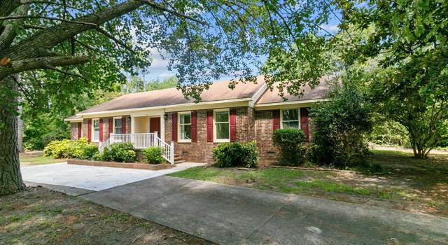 Photo of 7509 Marie Dr, Fayetteville, NC 28311