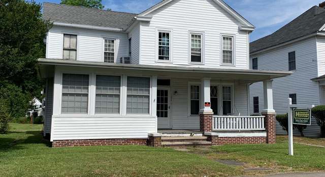 Photo of 709 N Road St, Elizabeth City, NC 27909