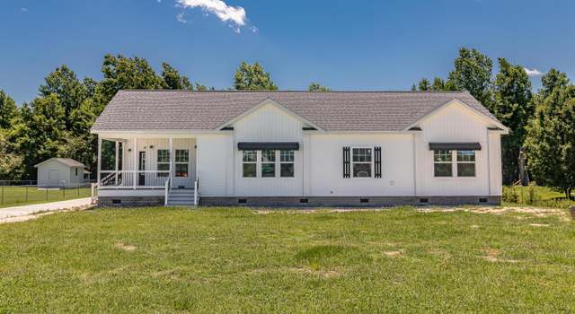 Photo of 2283 Blackhawk Dr, Farmville, NC 27828