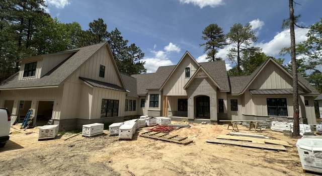 Photo of 6 Middlebury Ct, Pinehurst, NC 28374