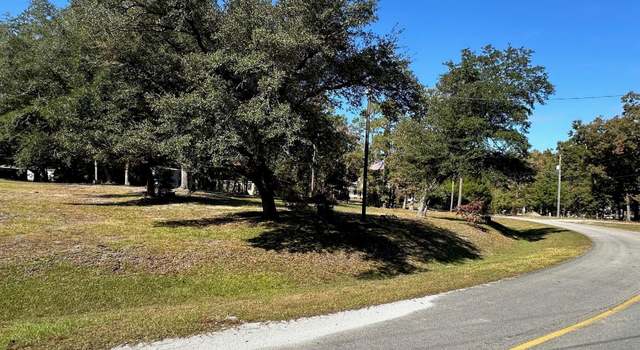 Photo of 110 Hickory Dr, Sandy Creek, NC 28451
