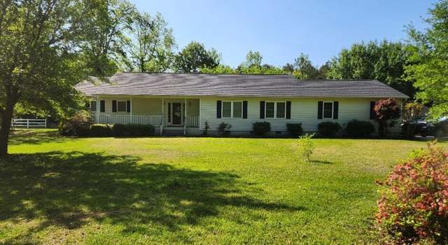 Photo of 1548 Ashton Lake Rd, Burgaw, NC 28425