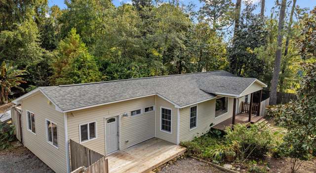 Photo of 2115 Wisteria Dr, Wilmington, NC 28401