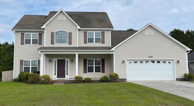 Photo of 705 Shearwater Ln, Swansboro, NC 28584